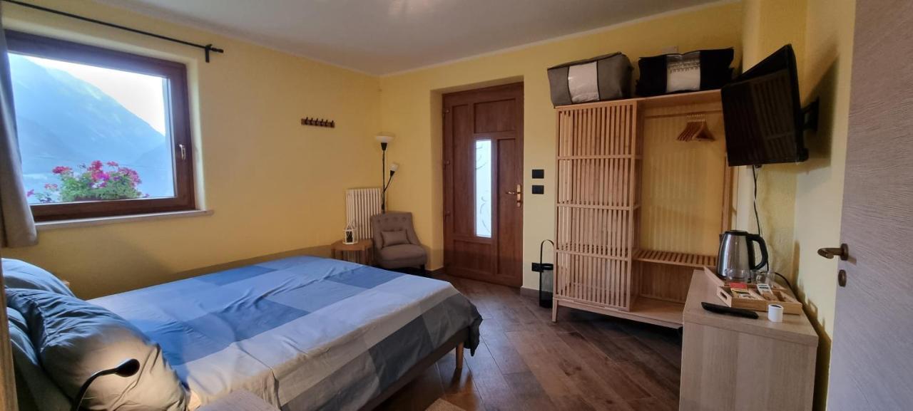 Lo Noyer Et Les Roses Bed & Breakfast Saint Nicolas Exterior foto